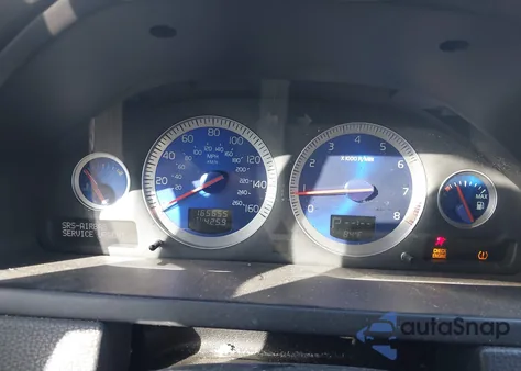 2014 Volvo Xc90 3.2 R-Design/3.2 R-Design Platinum z USA, uszkodzony, nr VIN YV4952CTXE1701153